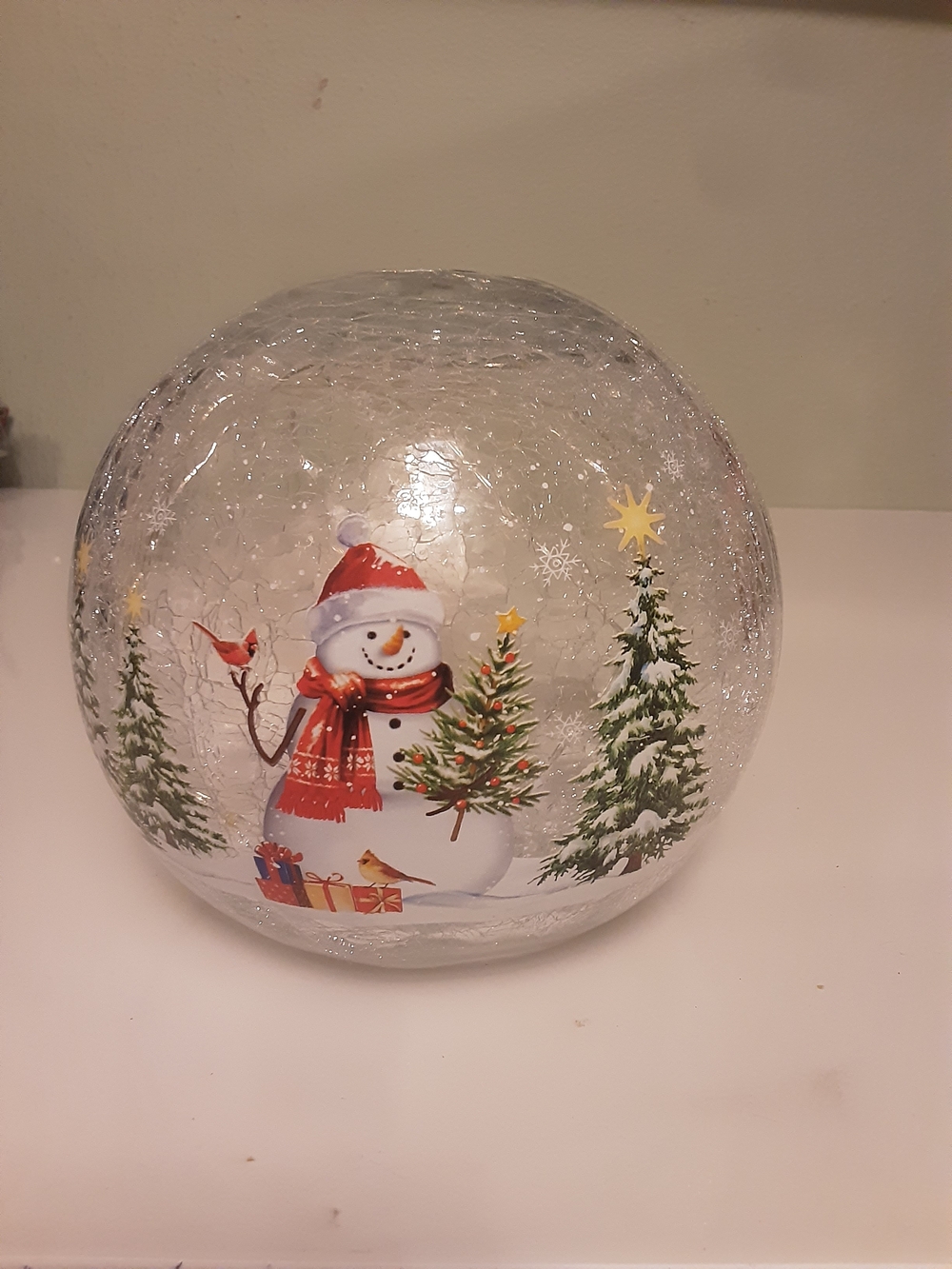 Cozy Snowman Crackle Glass Globe 3 AA Battery Powered (26)